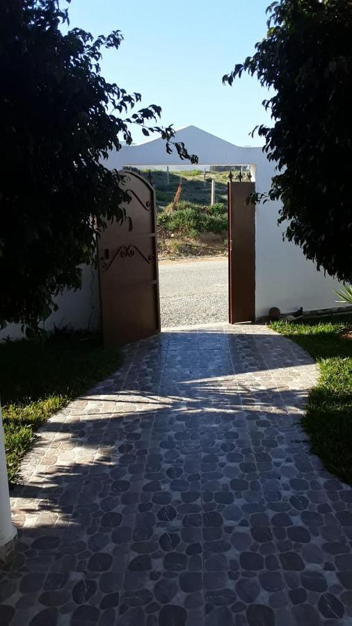 Villa Climatisee Avec Piscine Privee, Ras El Ma Bouarfaten Exterior foto